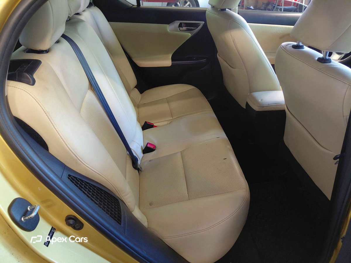 Lexus CT 2013