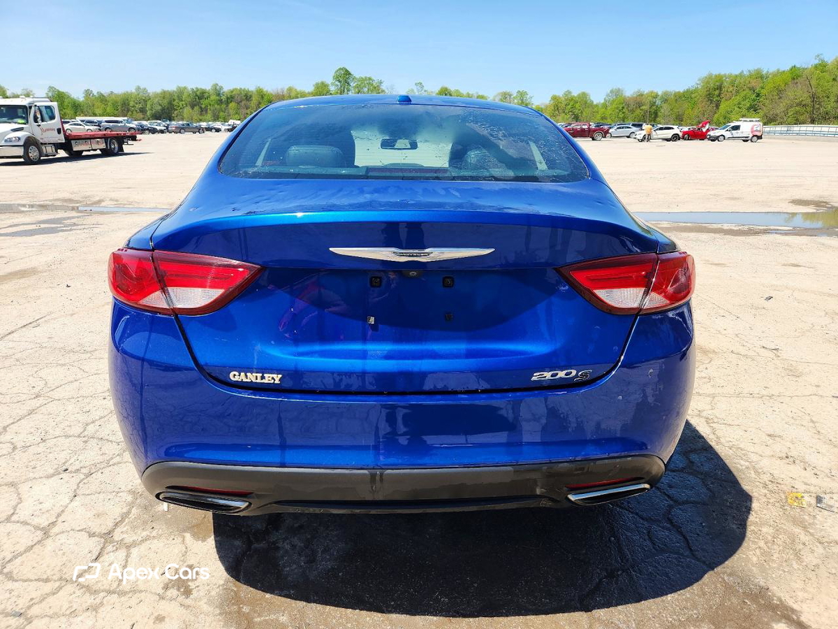 Chrysler 200 2015