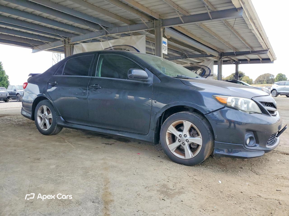 Toyota Corolla 2013