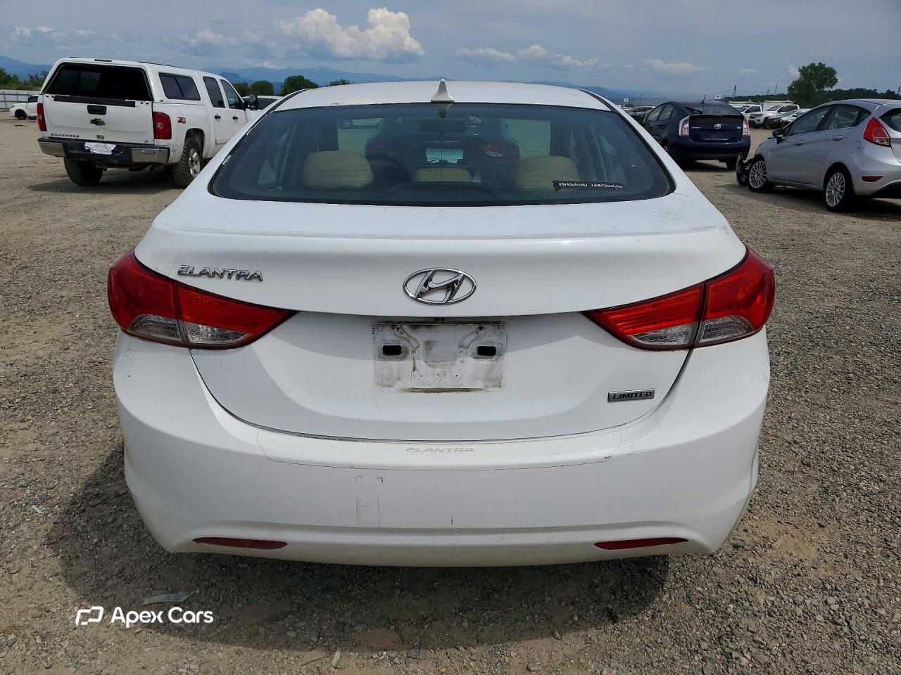 Hyundai Elantra 2013
