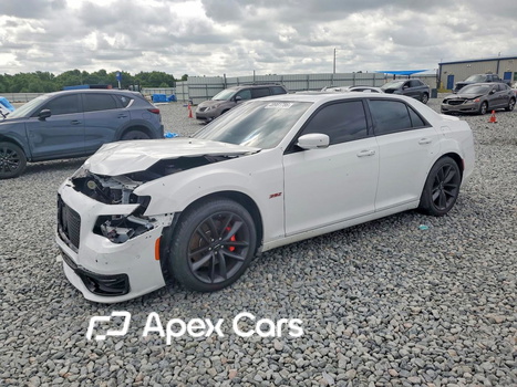 Chrysler 300 2023 - Image 1 of 13