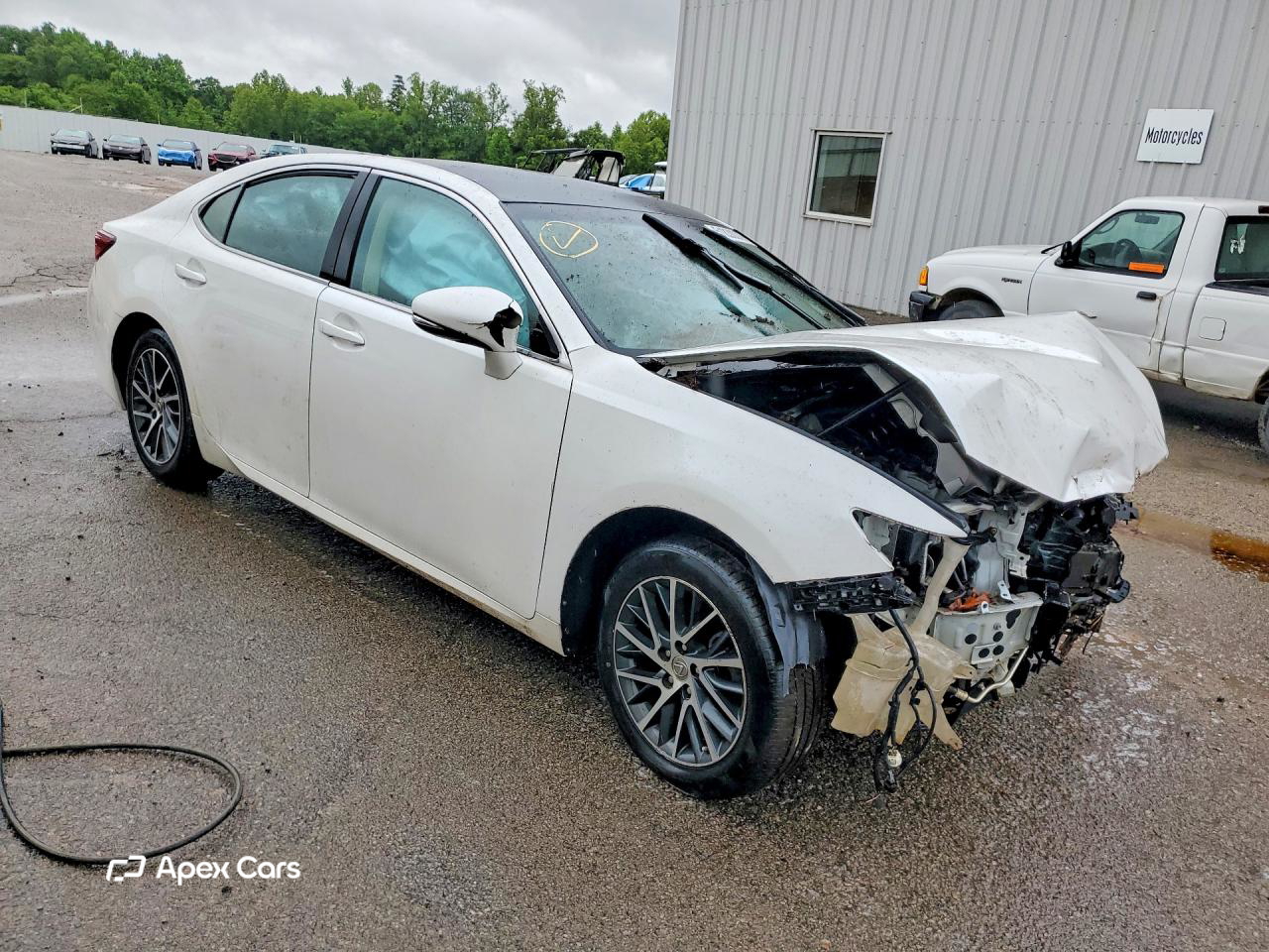 Lexus ES 2016