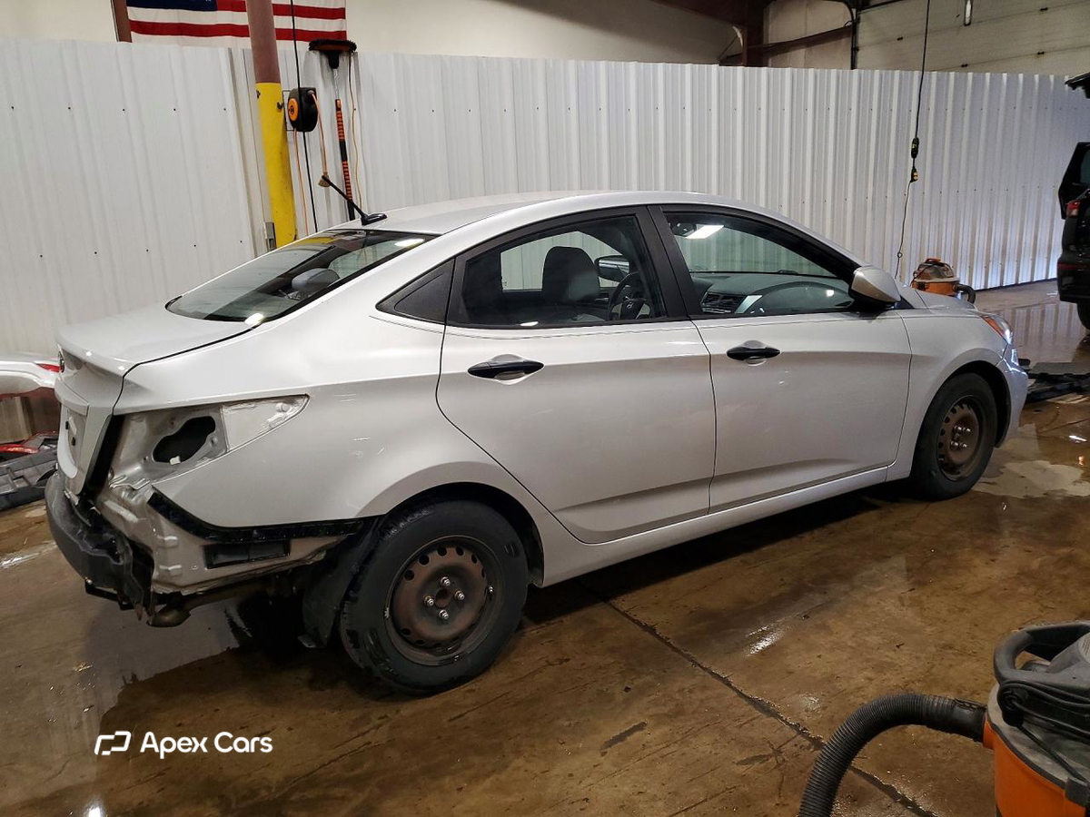 Hyundai Accent 2012