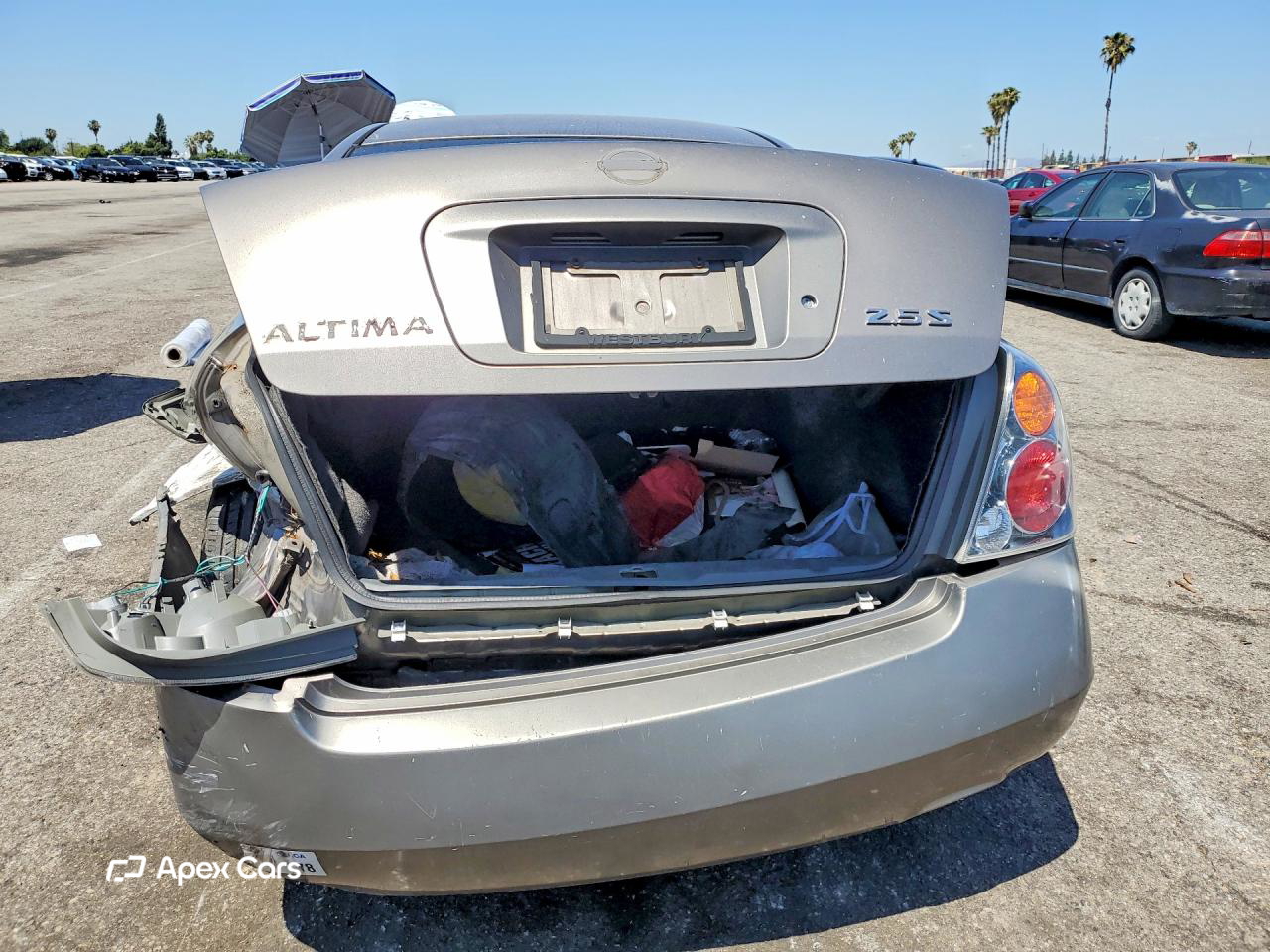 Nissan Altima 2004