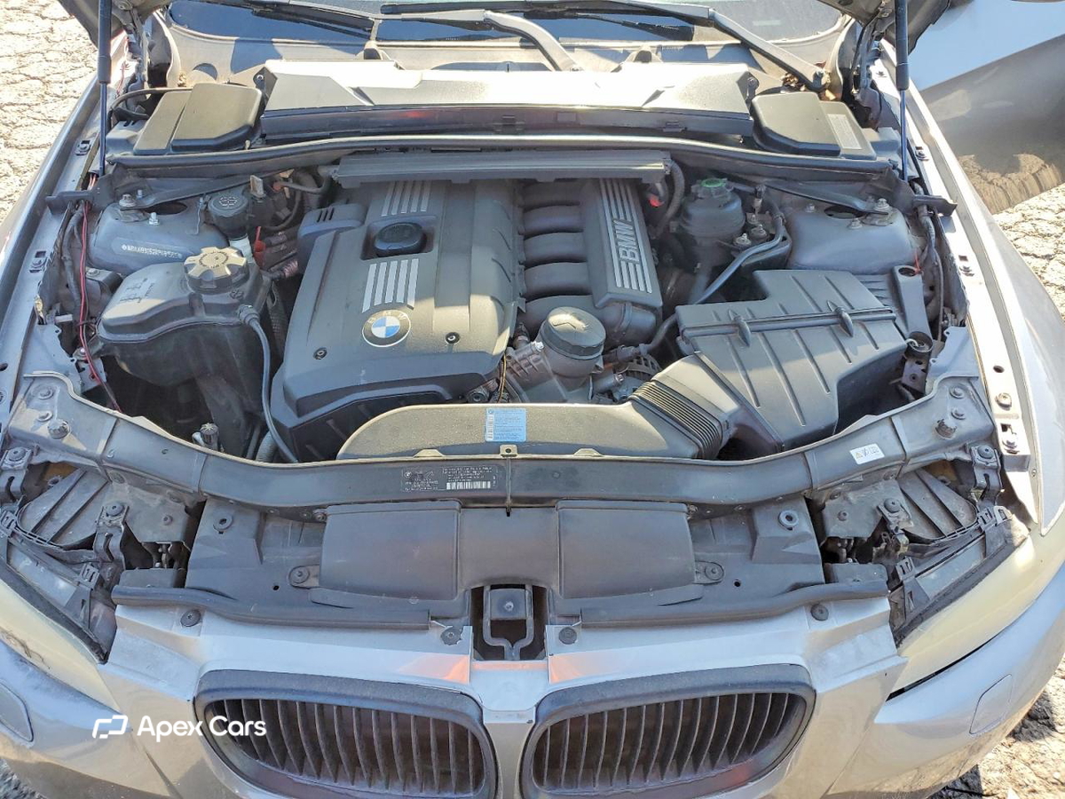 BMW Series 3 2010