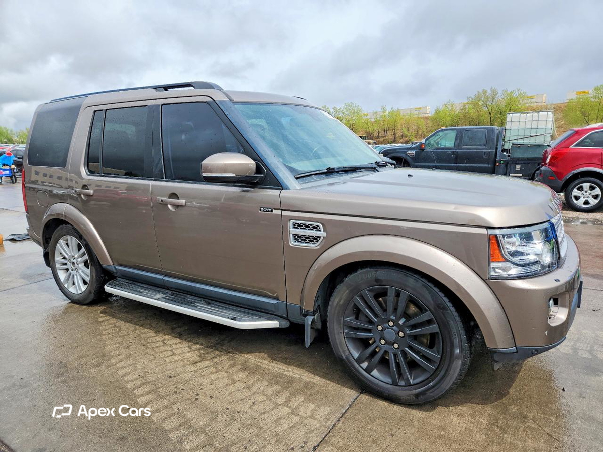 Land Rover LR4 2016