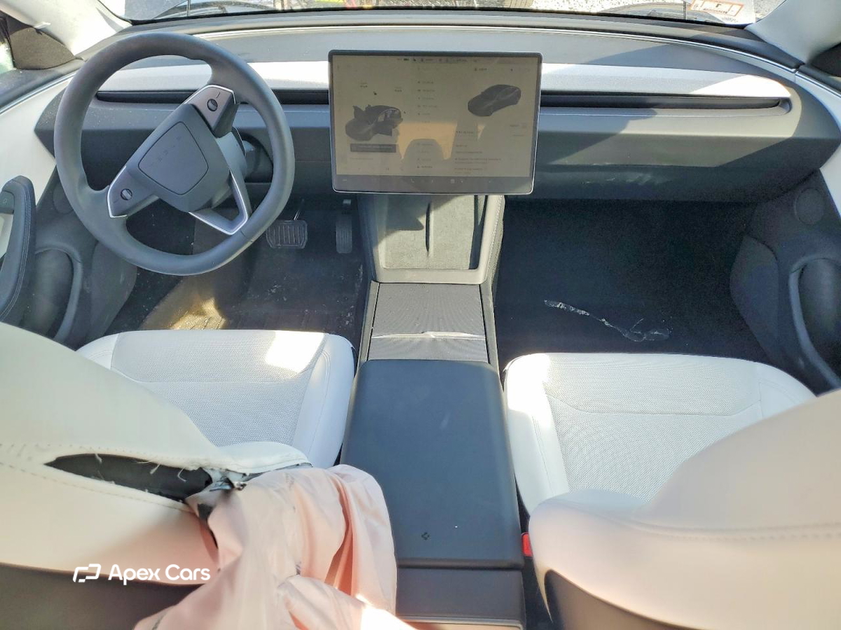 Tesla Model 3 2025