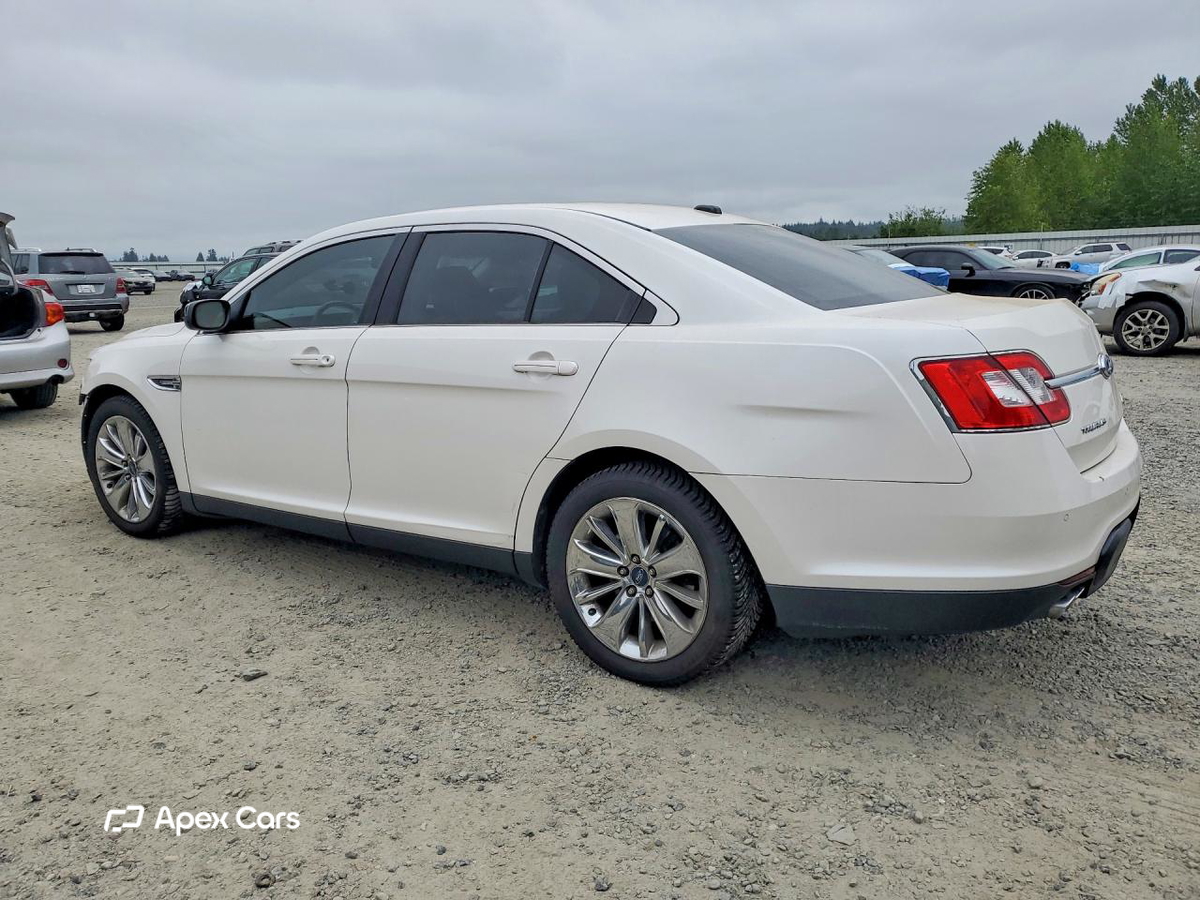 Ford Taurus 2010