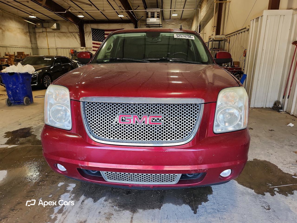 GMC Yukon 2011