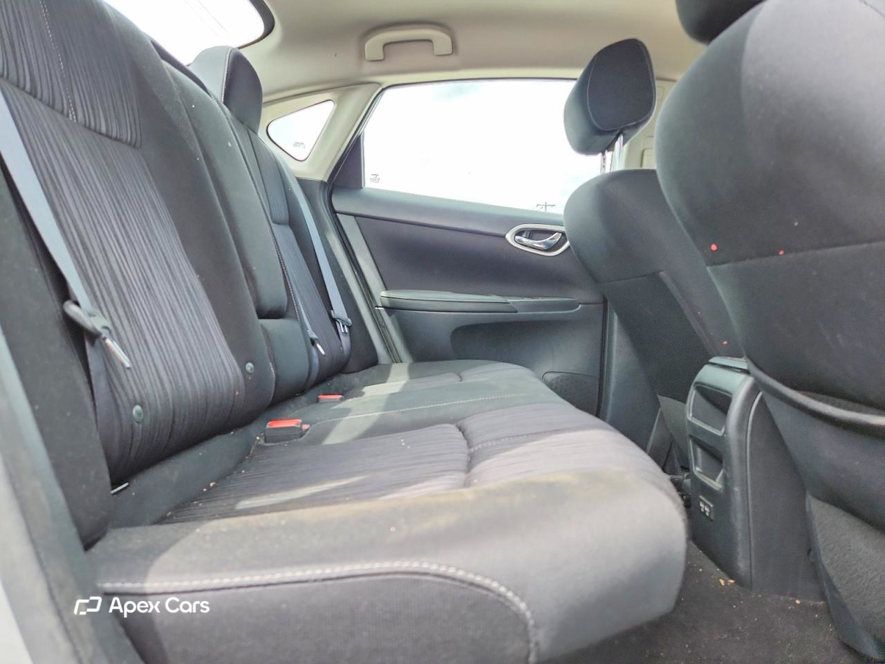 Nissan Sentra 2018
