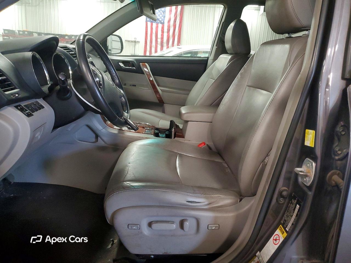 Toyota Highlander 2011