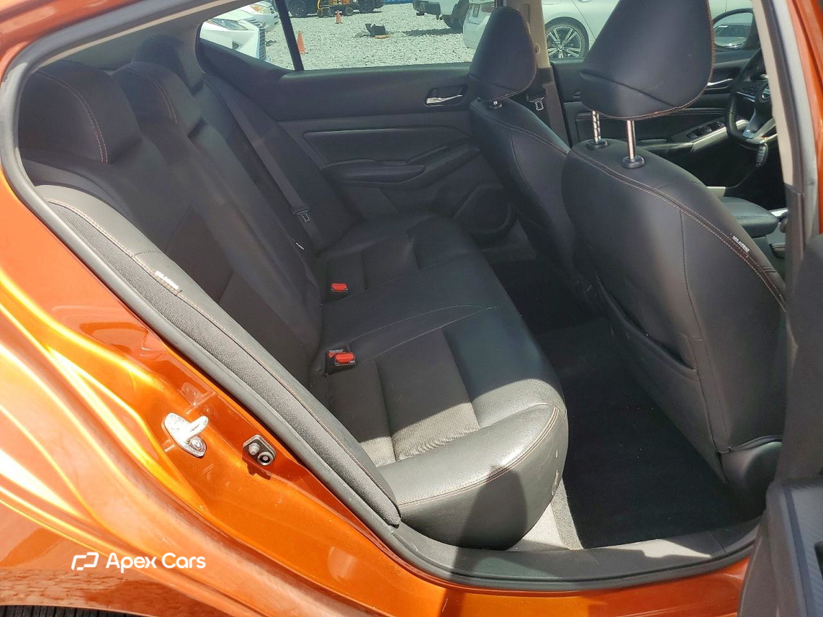 Nissan Altima 2020