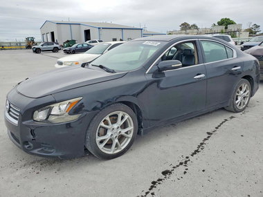 Nissan Maxima 2013 - Image 1 of 12