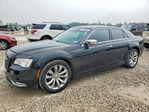 Chrysler 300 2019