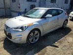 Hyundai Veloster 2013