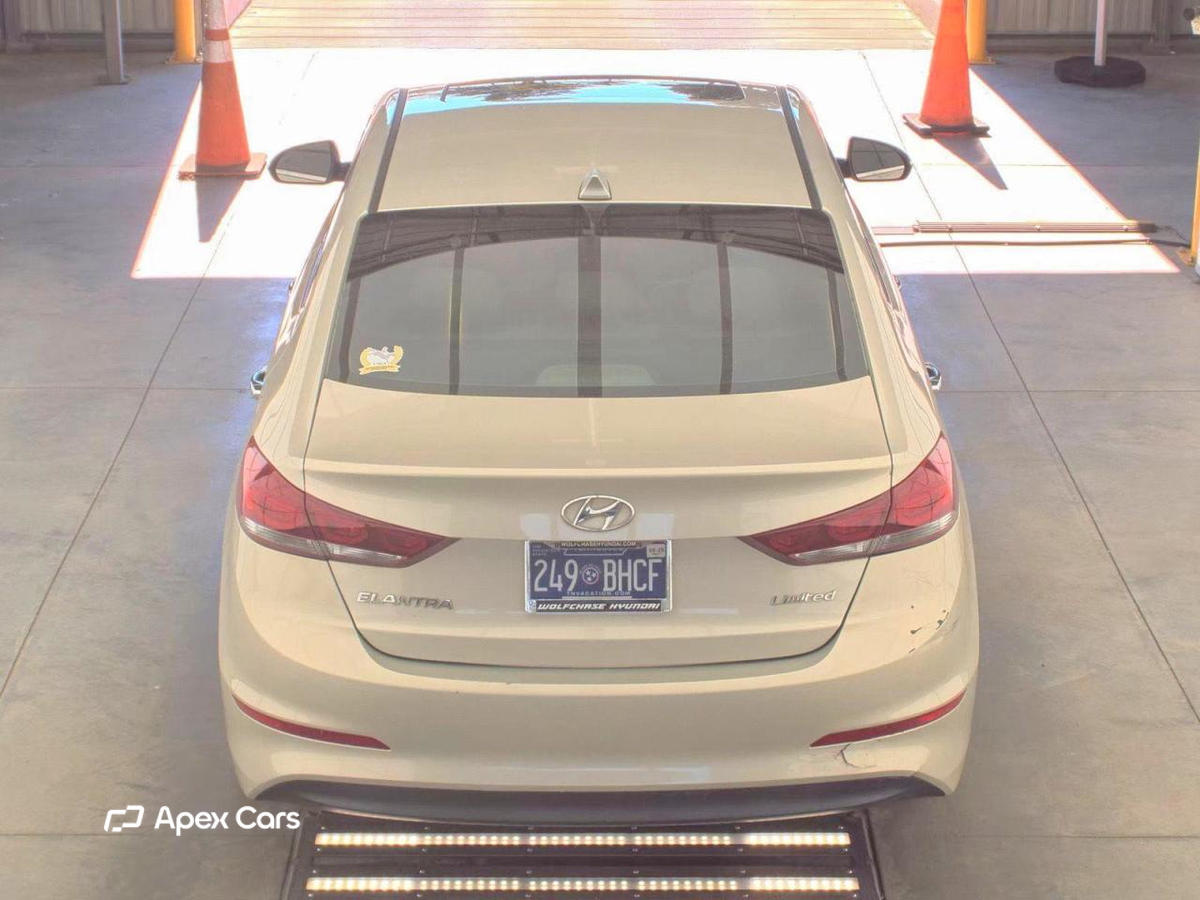 Hyundai Elantra 2017
