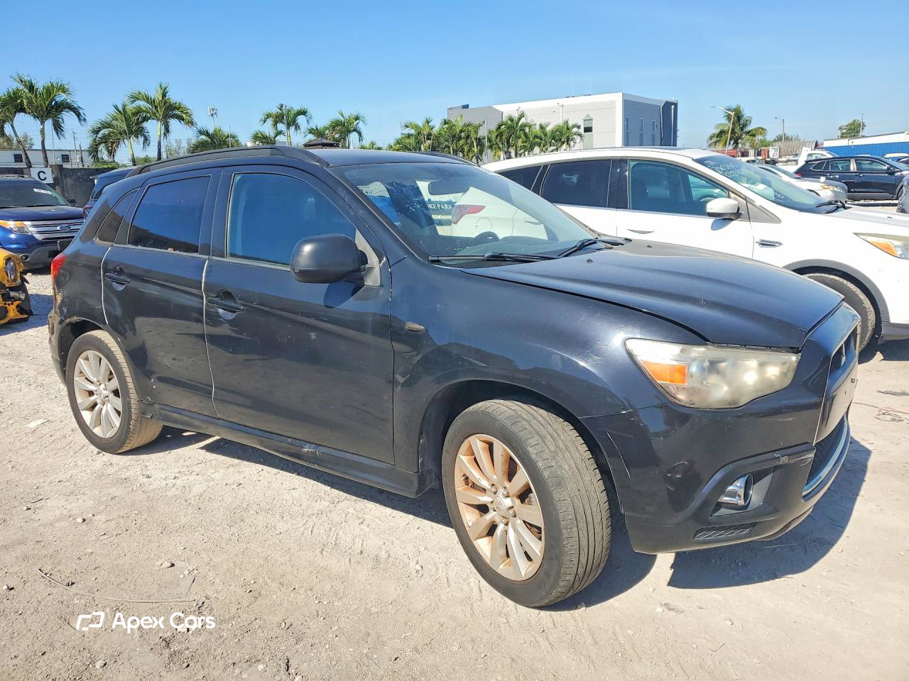Mitsubishi Outlander 2011