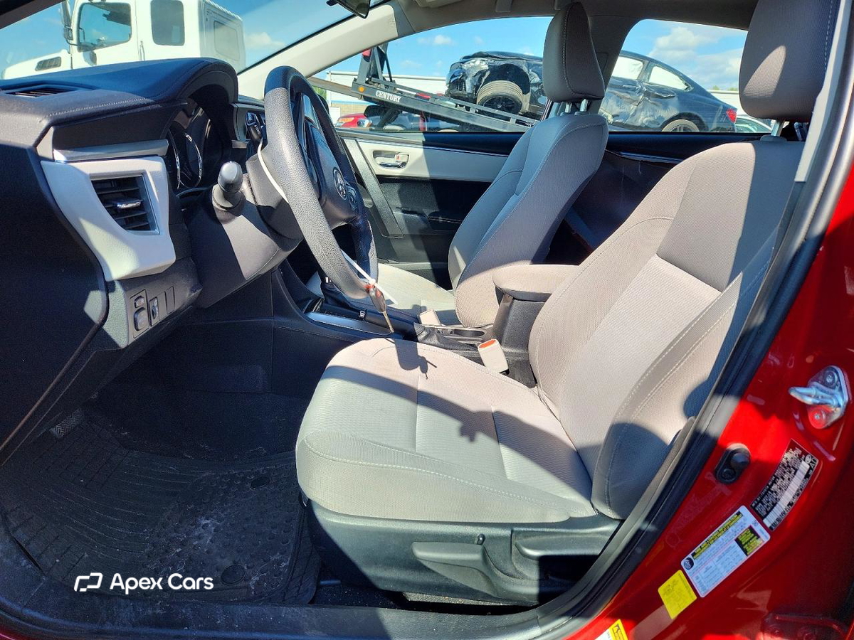 Toyota Corolla 2015