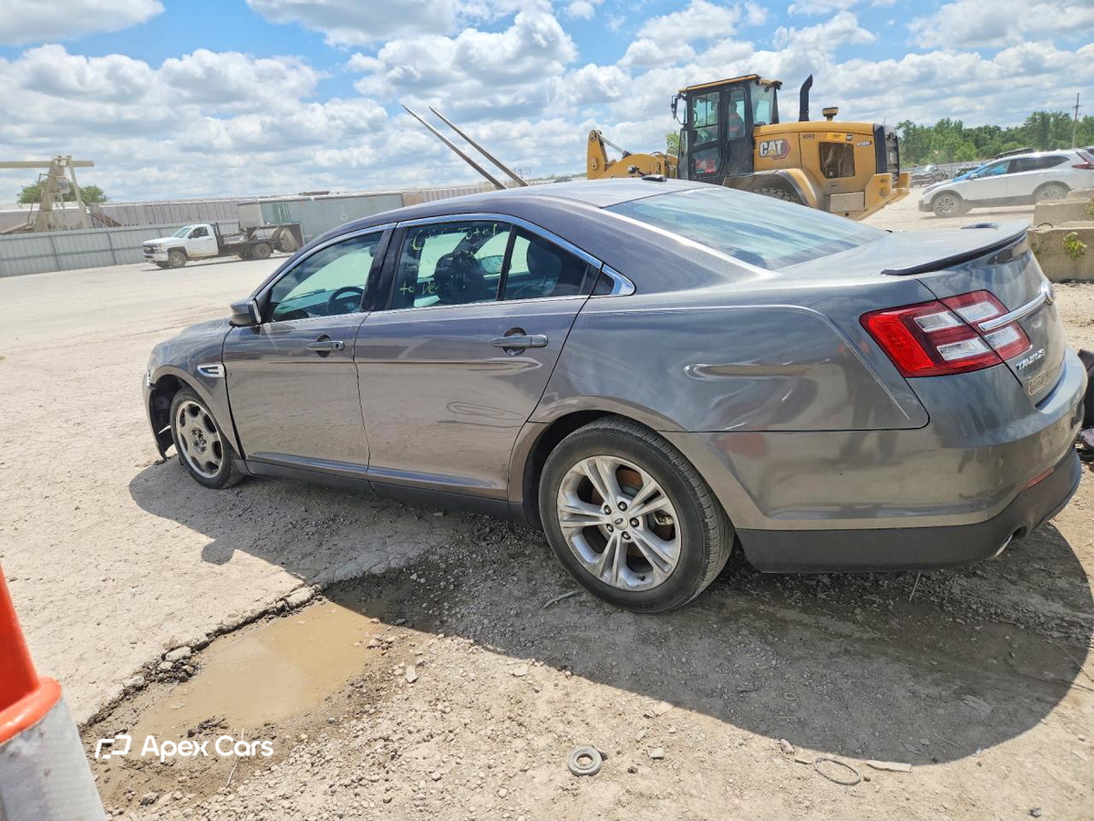 Ford Taurus 2013