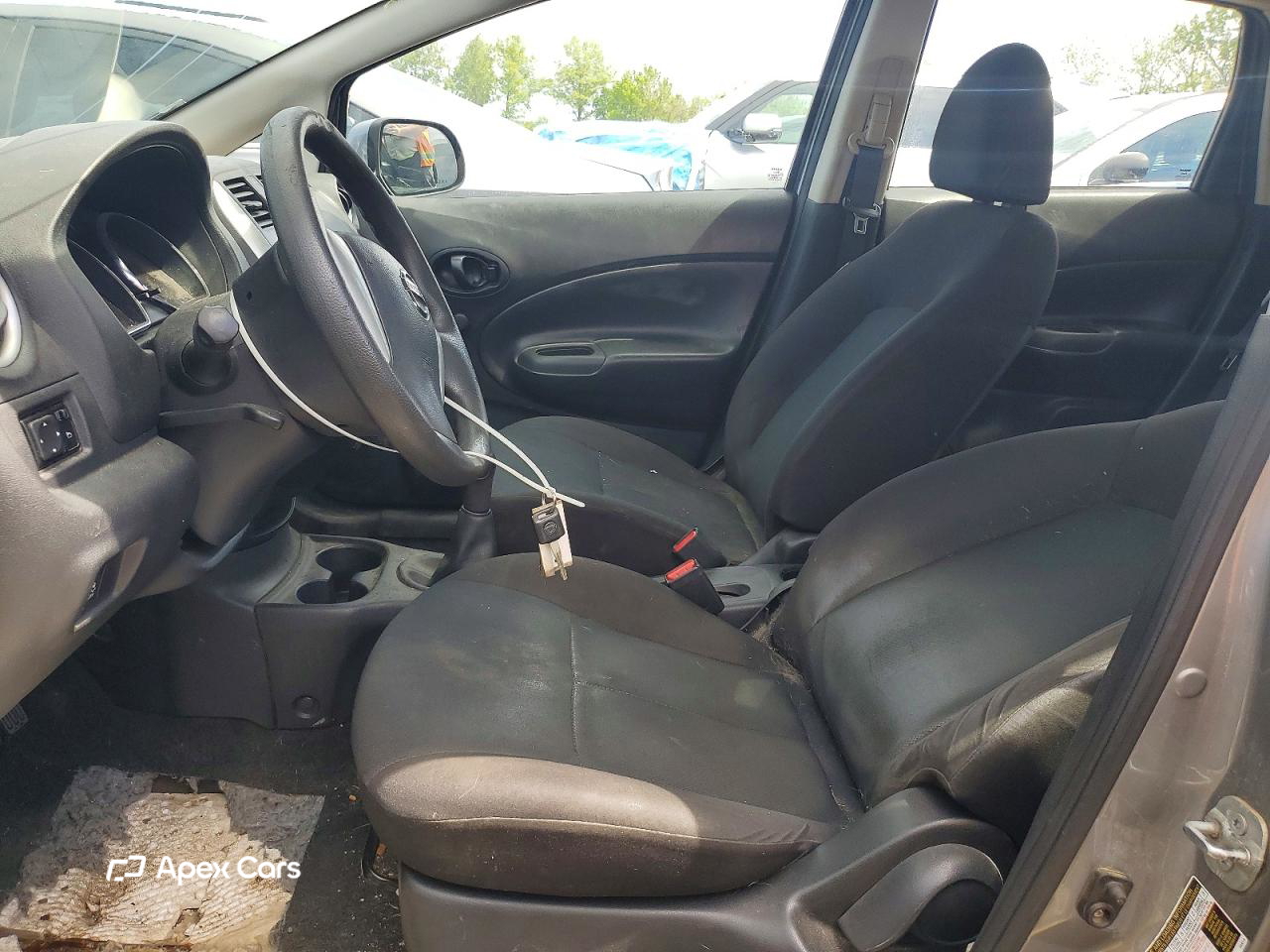 Nissan Versa 2014
