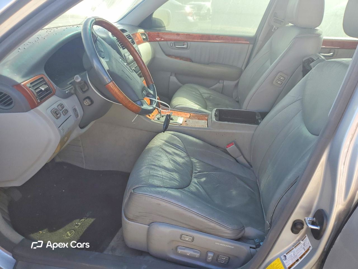Lexus LS 2005