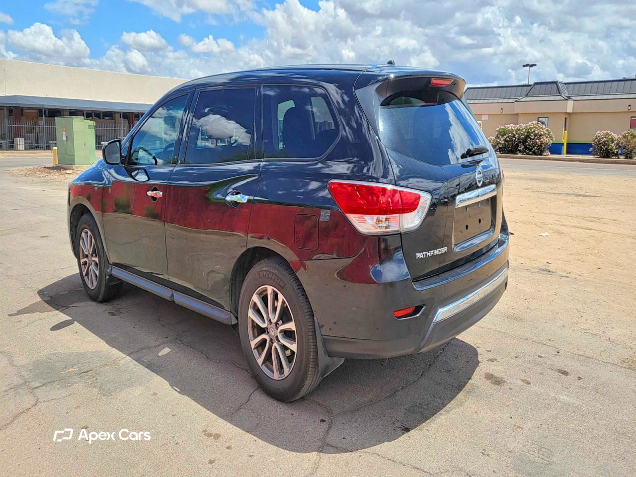 Nissan Pathfinder 2014