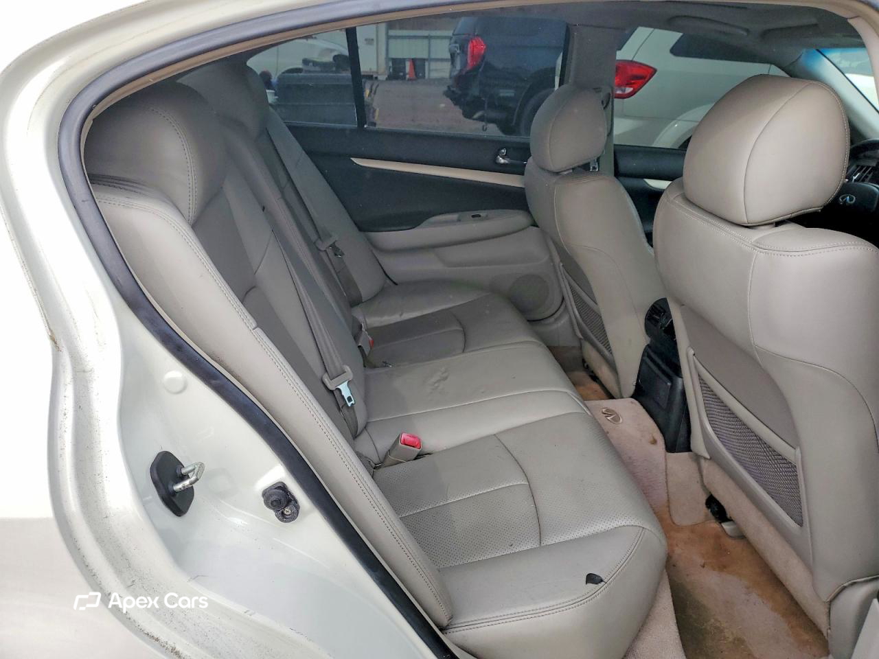 Infiniti G 2008