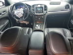 Chrysler 300 2023
