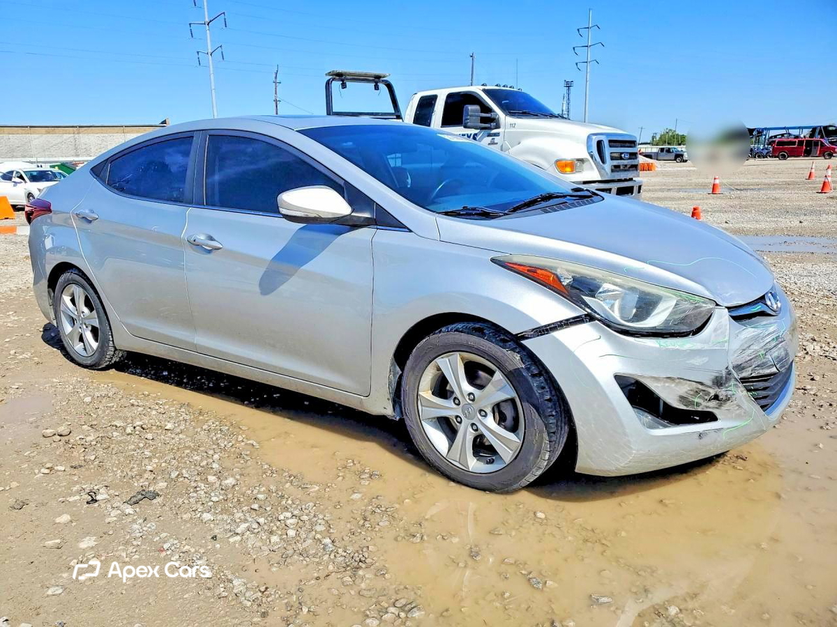 Hyundai Elantra 2016