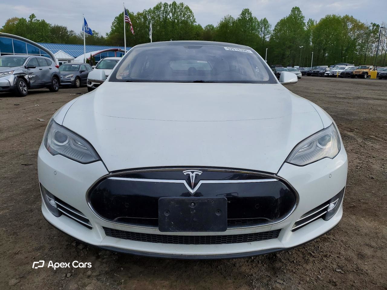 Tesla Model S 2014