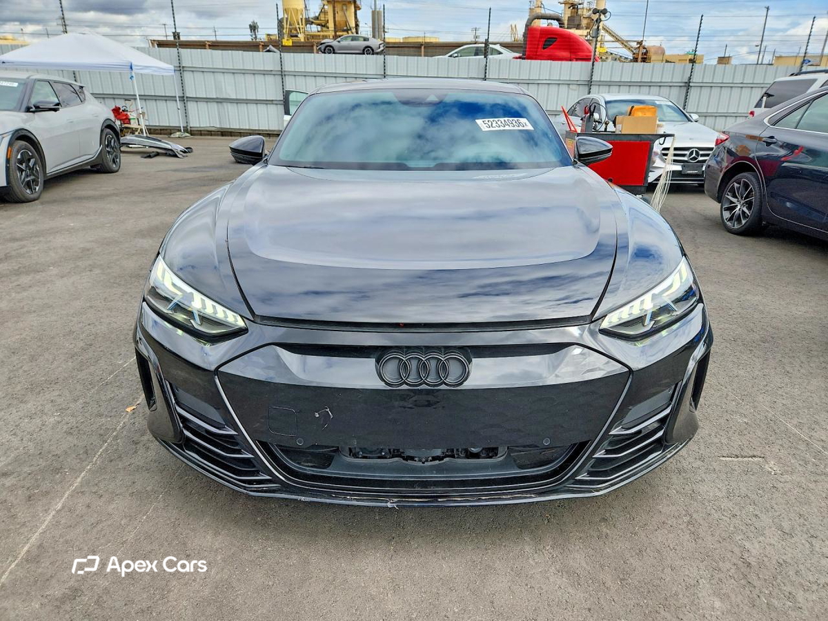 Audi e-tron GT 2024