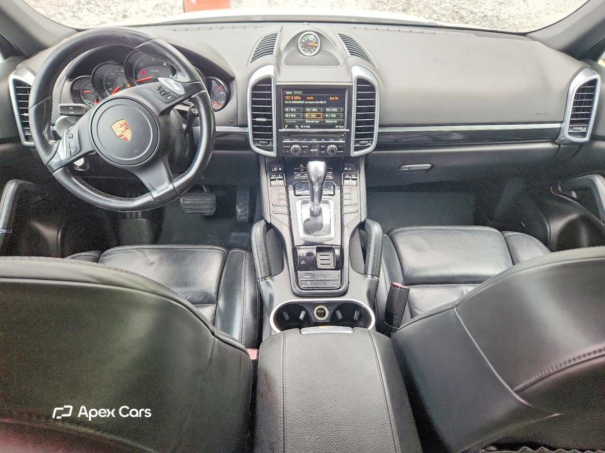 Porsche Cayenne 2014