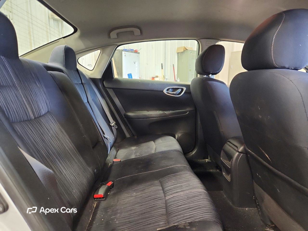 Nissan Sentra 2016