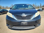 Toyota Sienna 2012