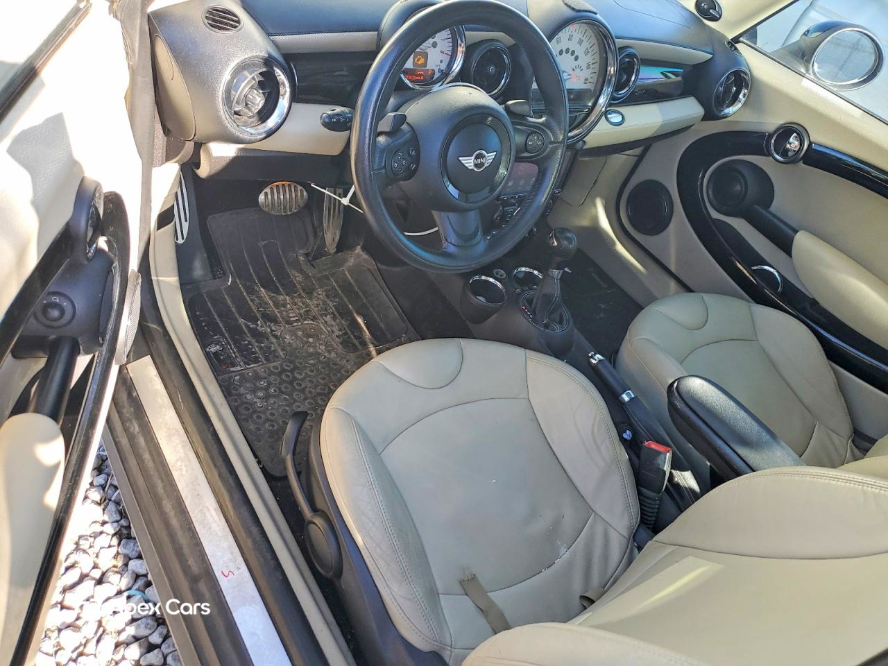 MINI Cooper 2012
