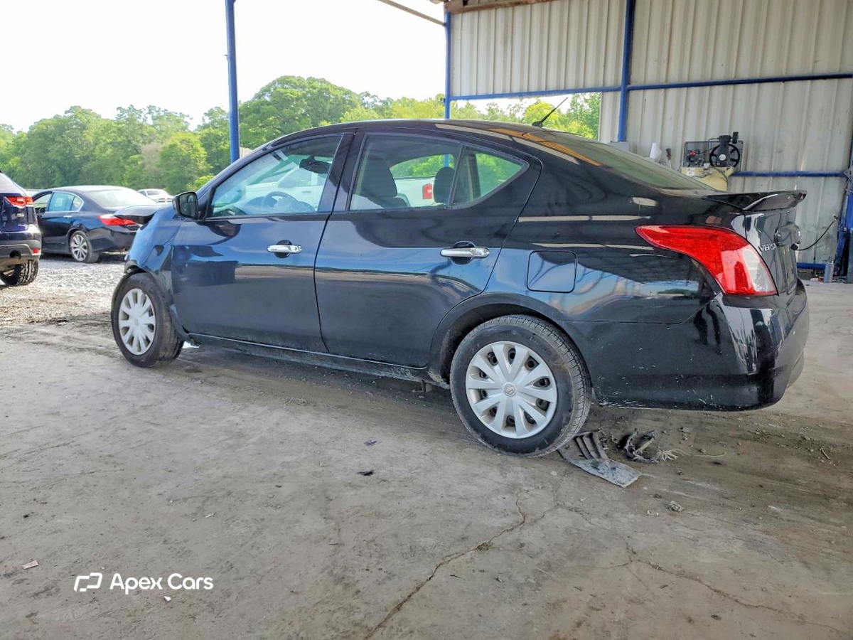 Nissan Versa 2017