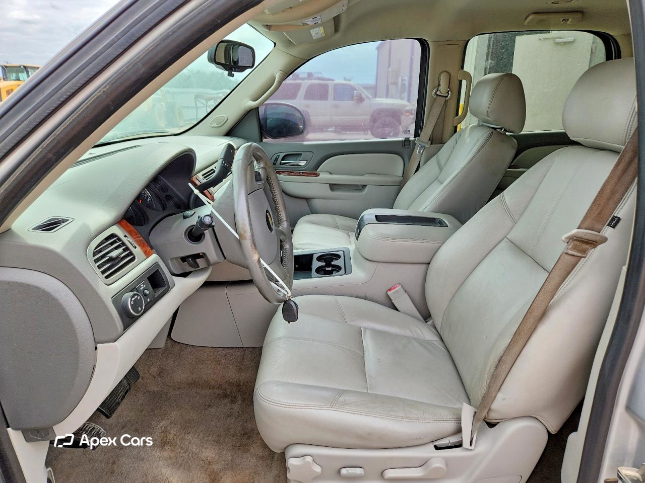 Chevrolet Tahoe 2013