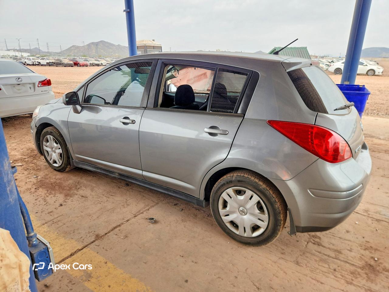 Nissan Versa 2011