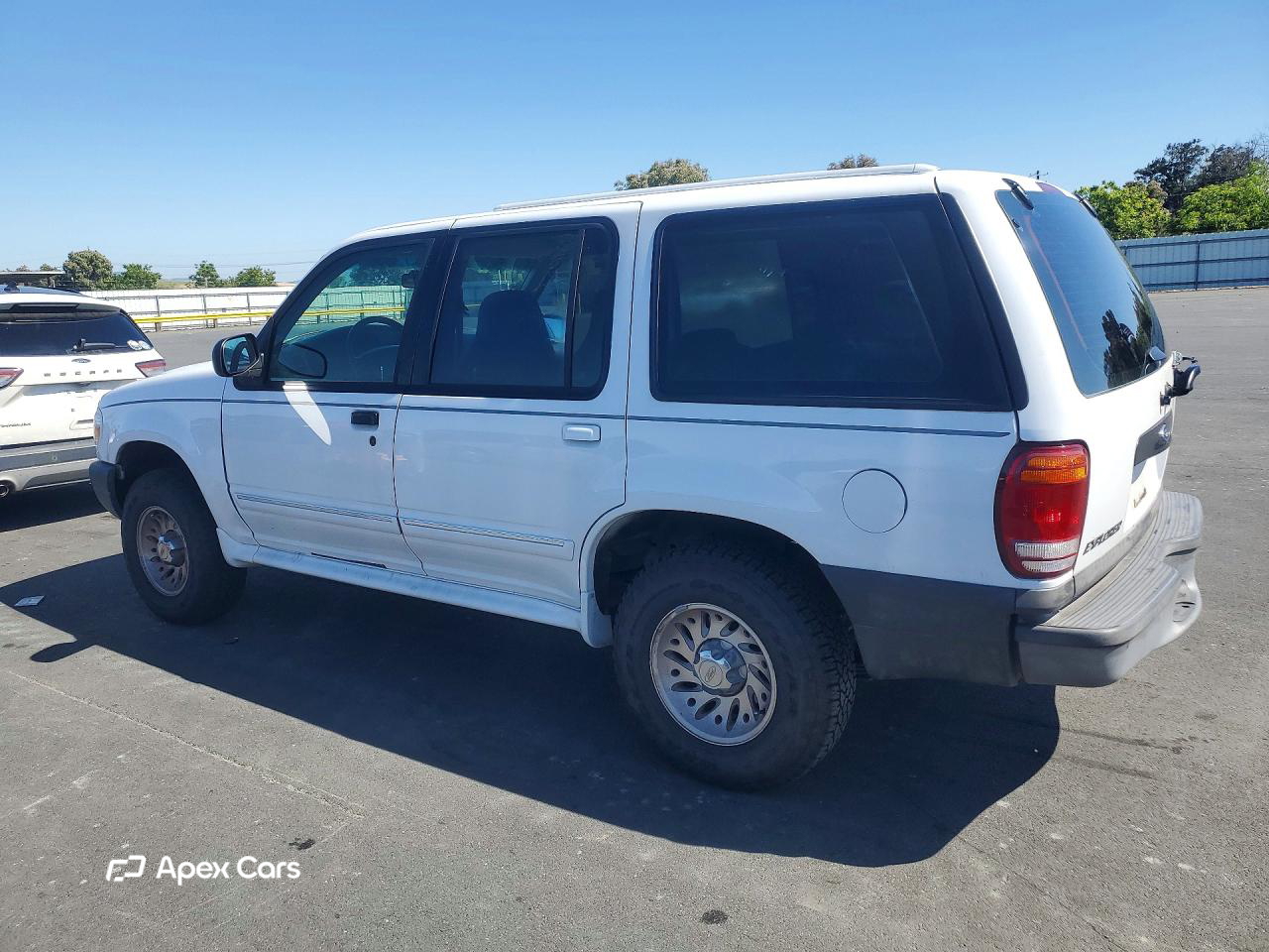 Ford Explorer 2000