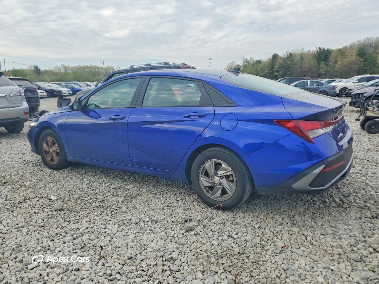 Hyundai Elantra 2024