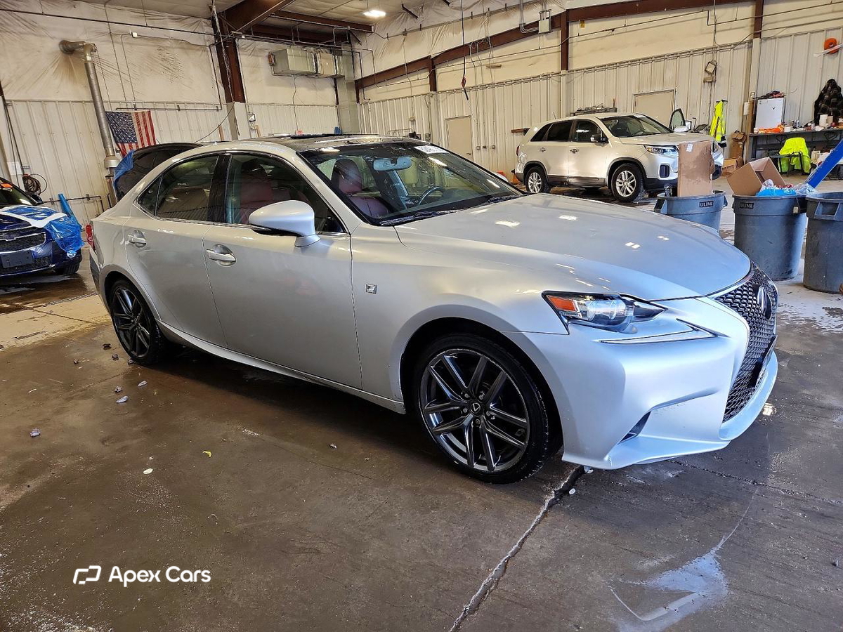 Lexus IS 2015