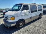 Dodge RAM Van 2000