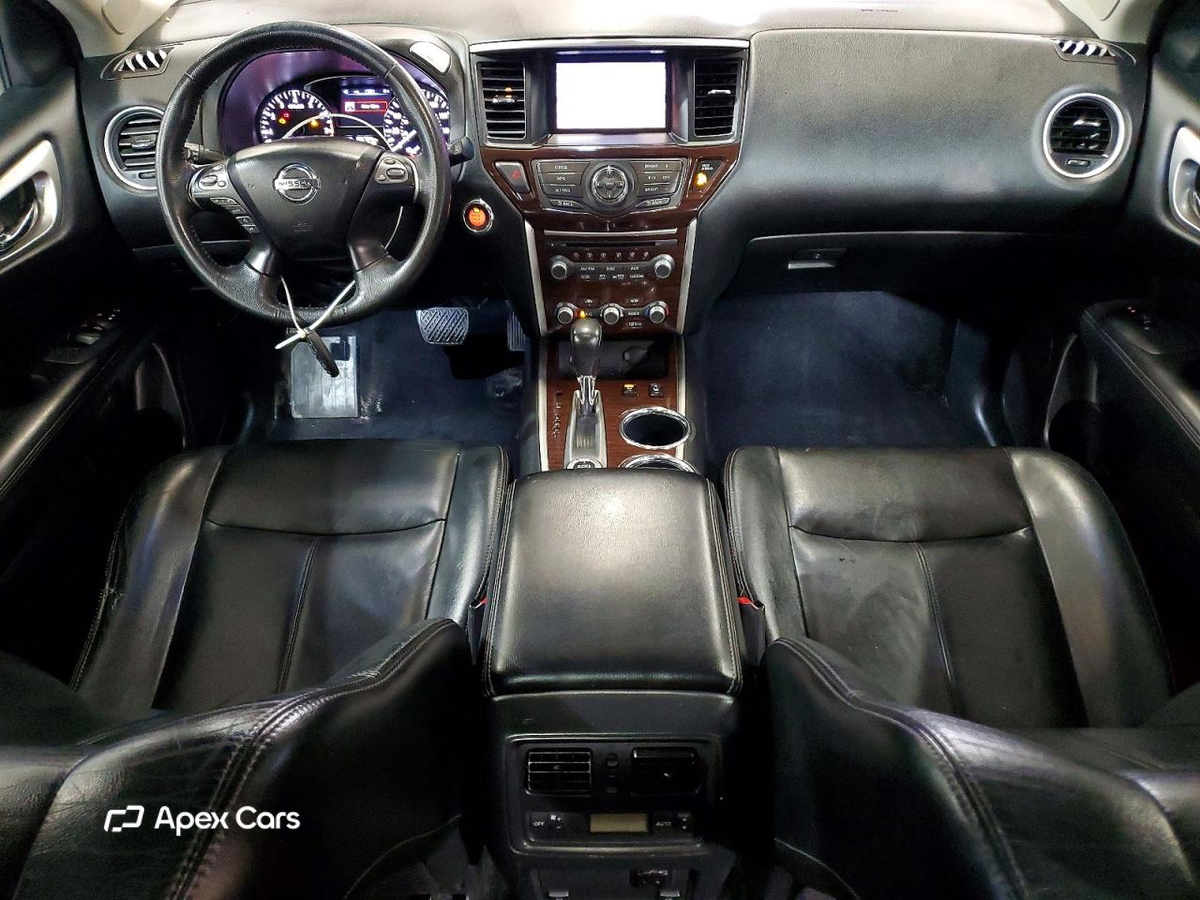 Nissan Pathfinder 2013