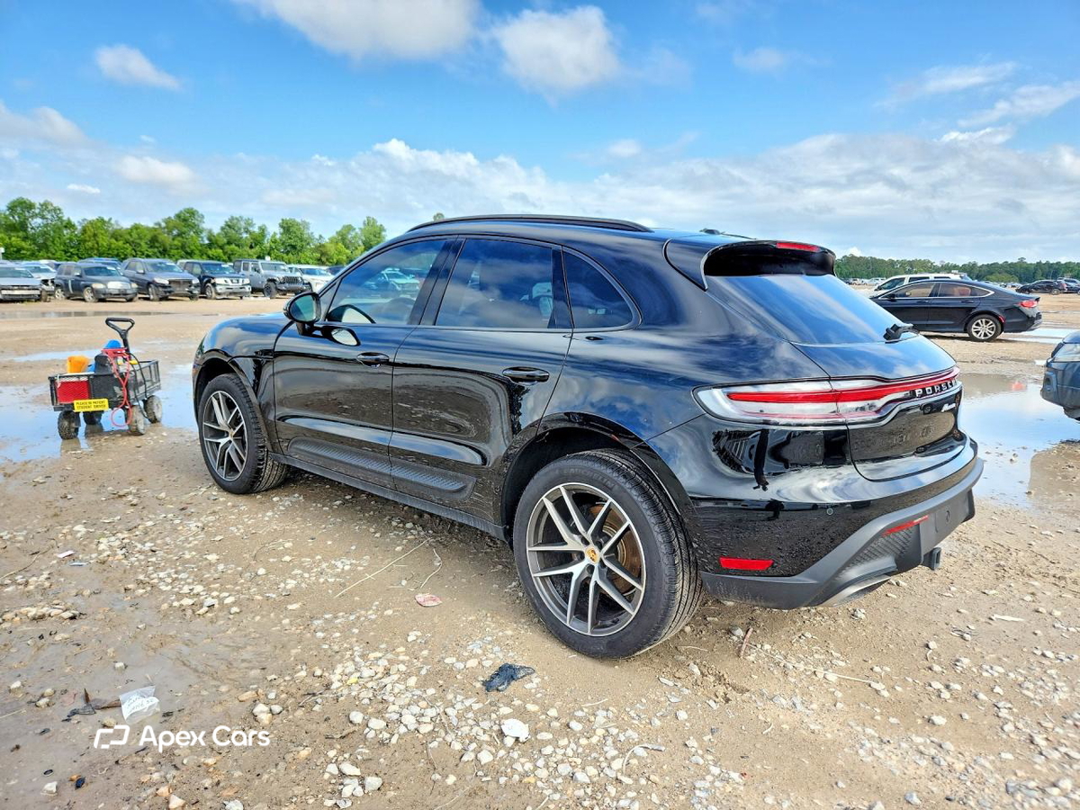 Porsche Macan 2025