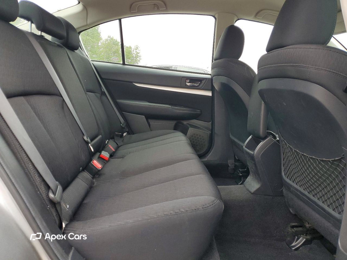 Subaru Legacy 2011