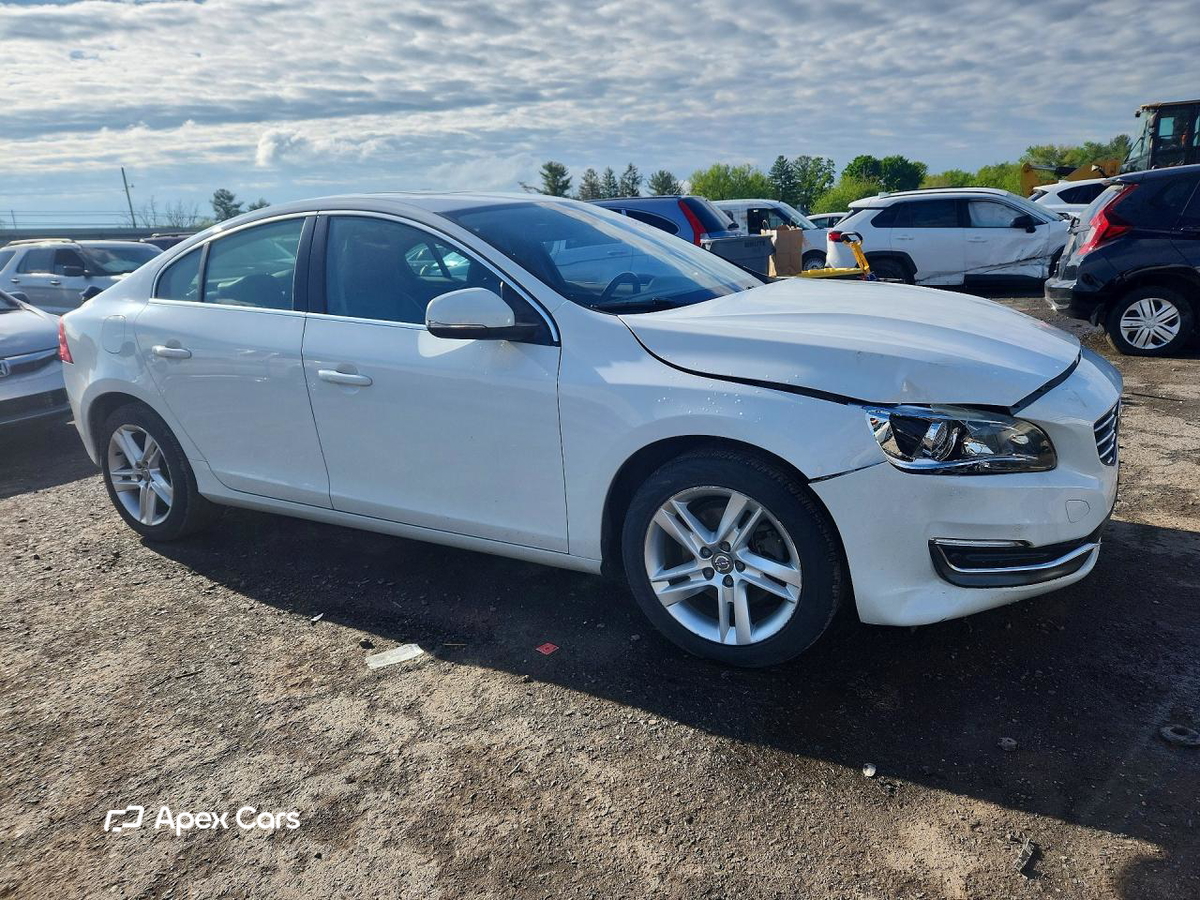 Volvo S60 2015
