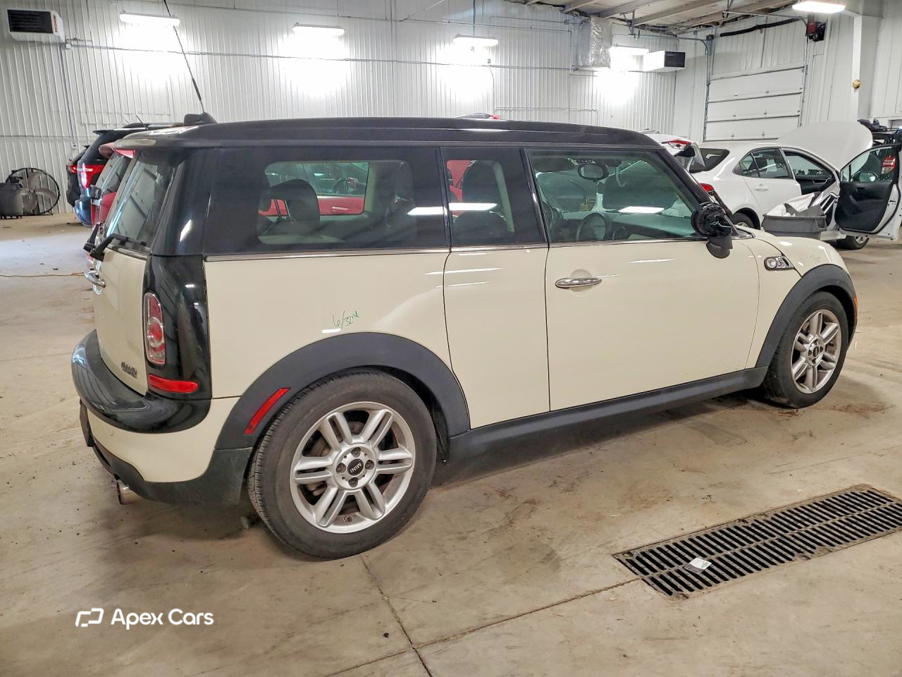 MINI Cooper 2013