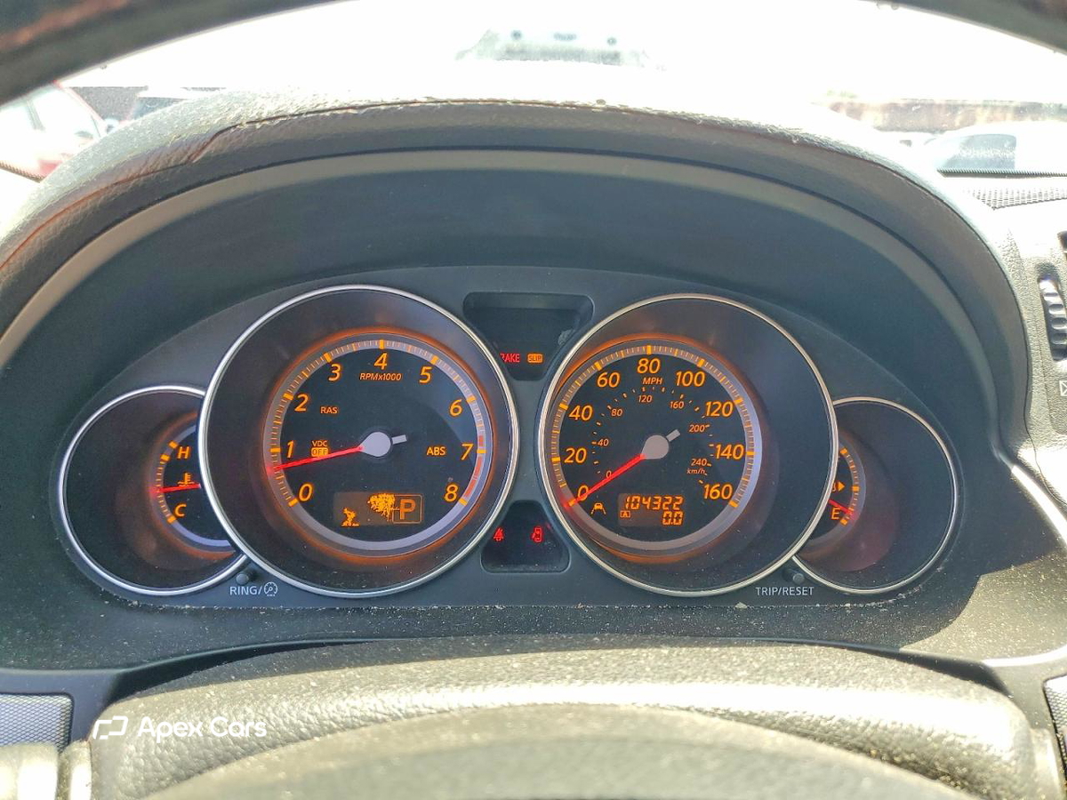 Infiniti M 2006