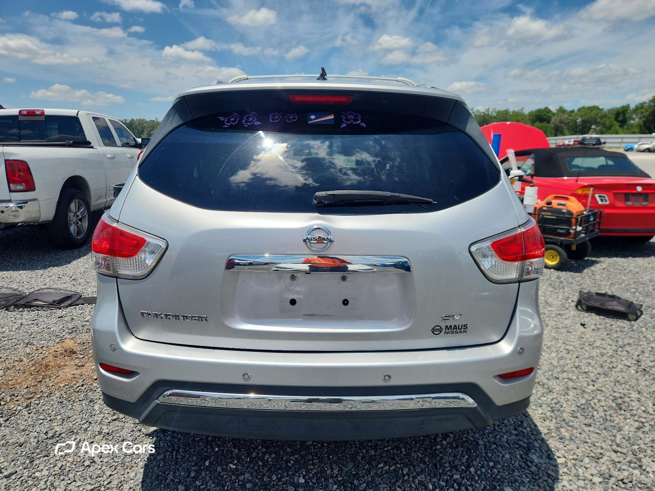 Nissan Pathfinder 2015