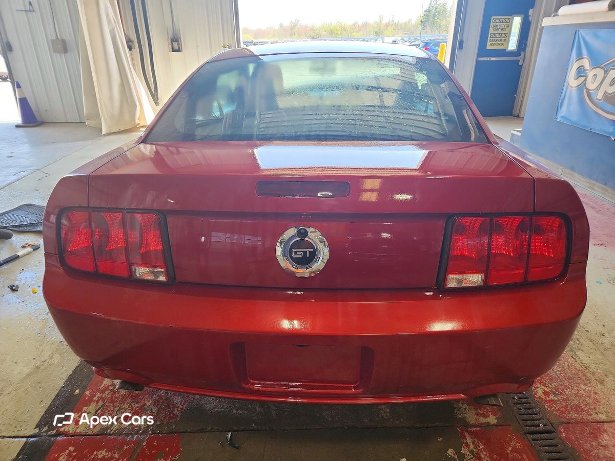 Ford Mustang 2006